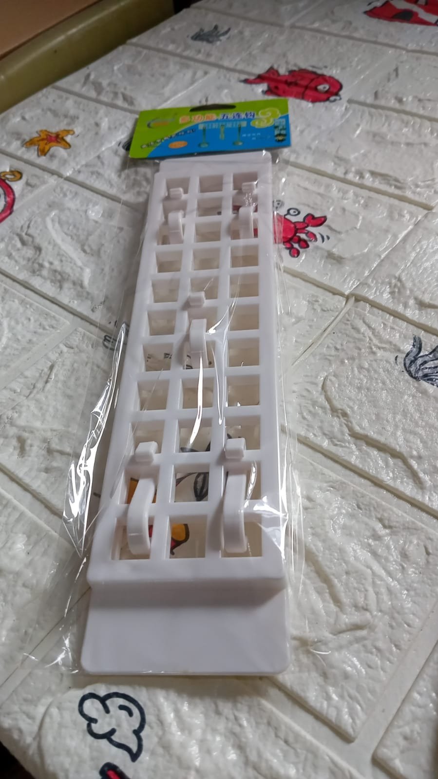 5Spin Plastic Hanger Hook, Hotel, Bathroom Wardrobe Wall ClothesHanger Hook