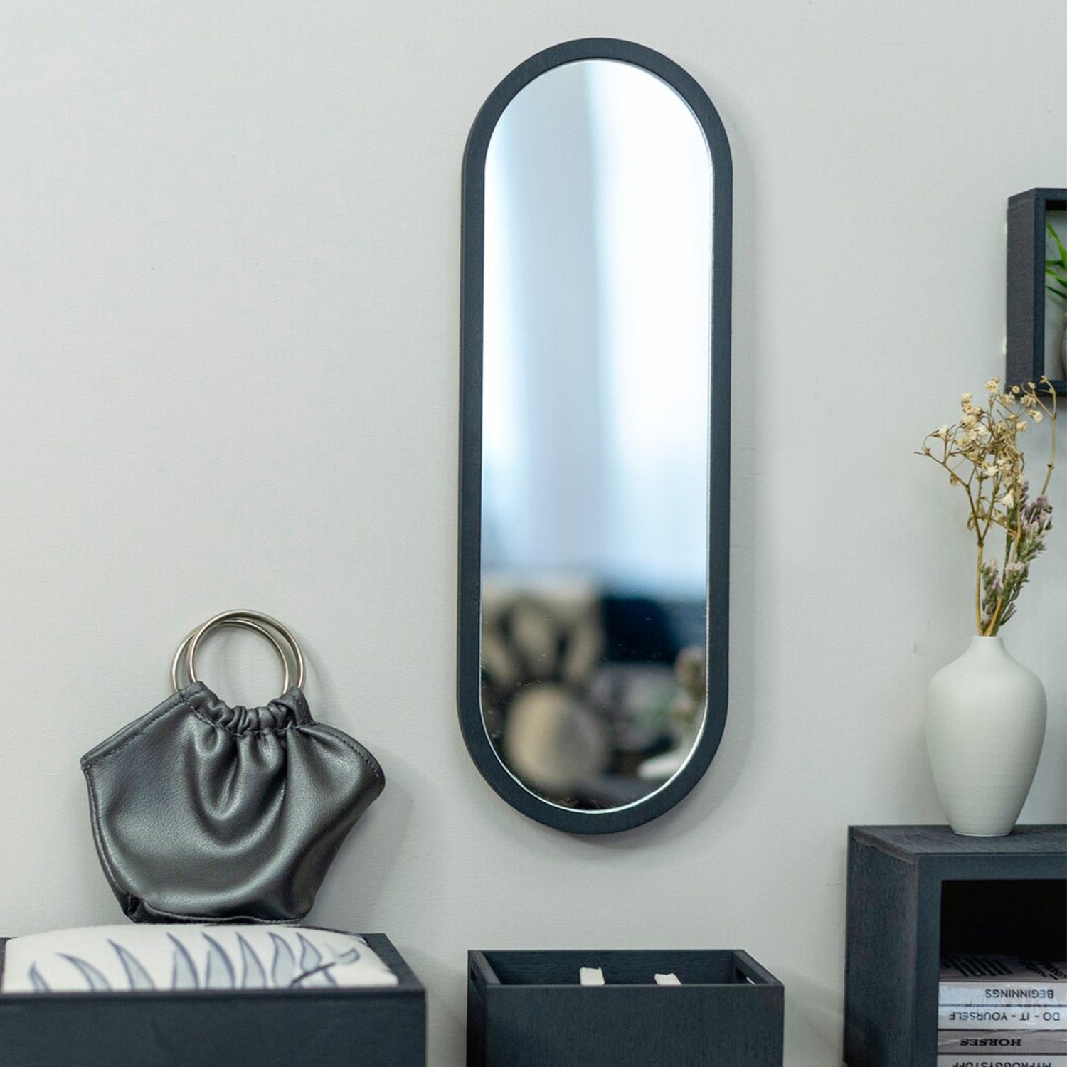 Modern Oval Wall-Mounted Bathroom Mirror (1 Pc)