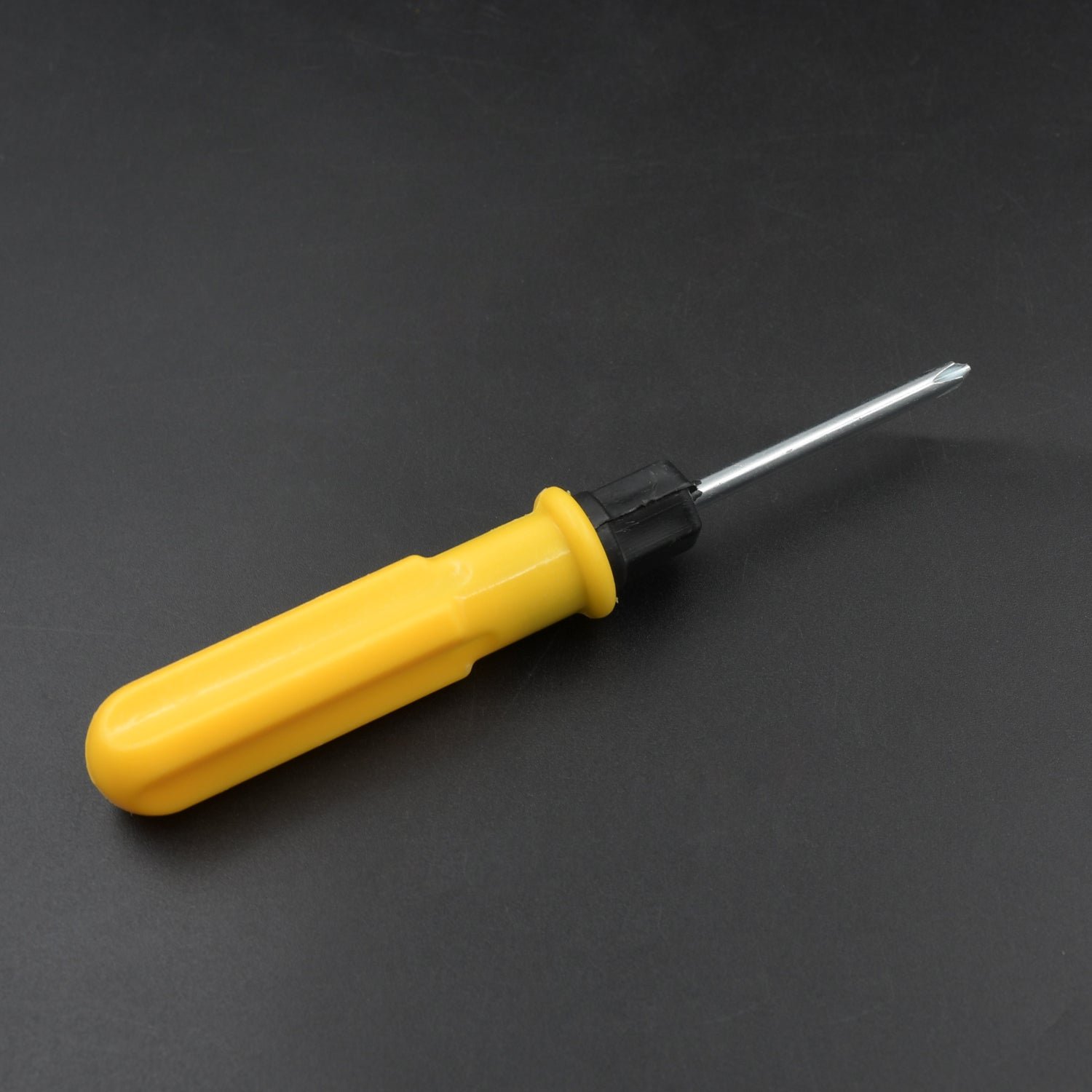 Small Pocket 2 in 1 Slotted Cross Head Double Sided Magnetic Screwdriver  1 Pc