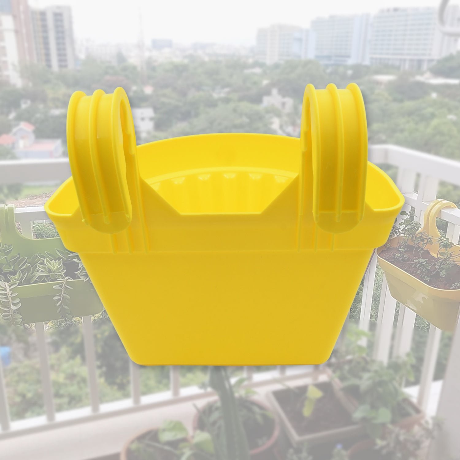 Multicolor Hanging Plastic Planters Orchid Relling , For Plantation,(1pc)