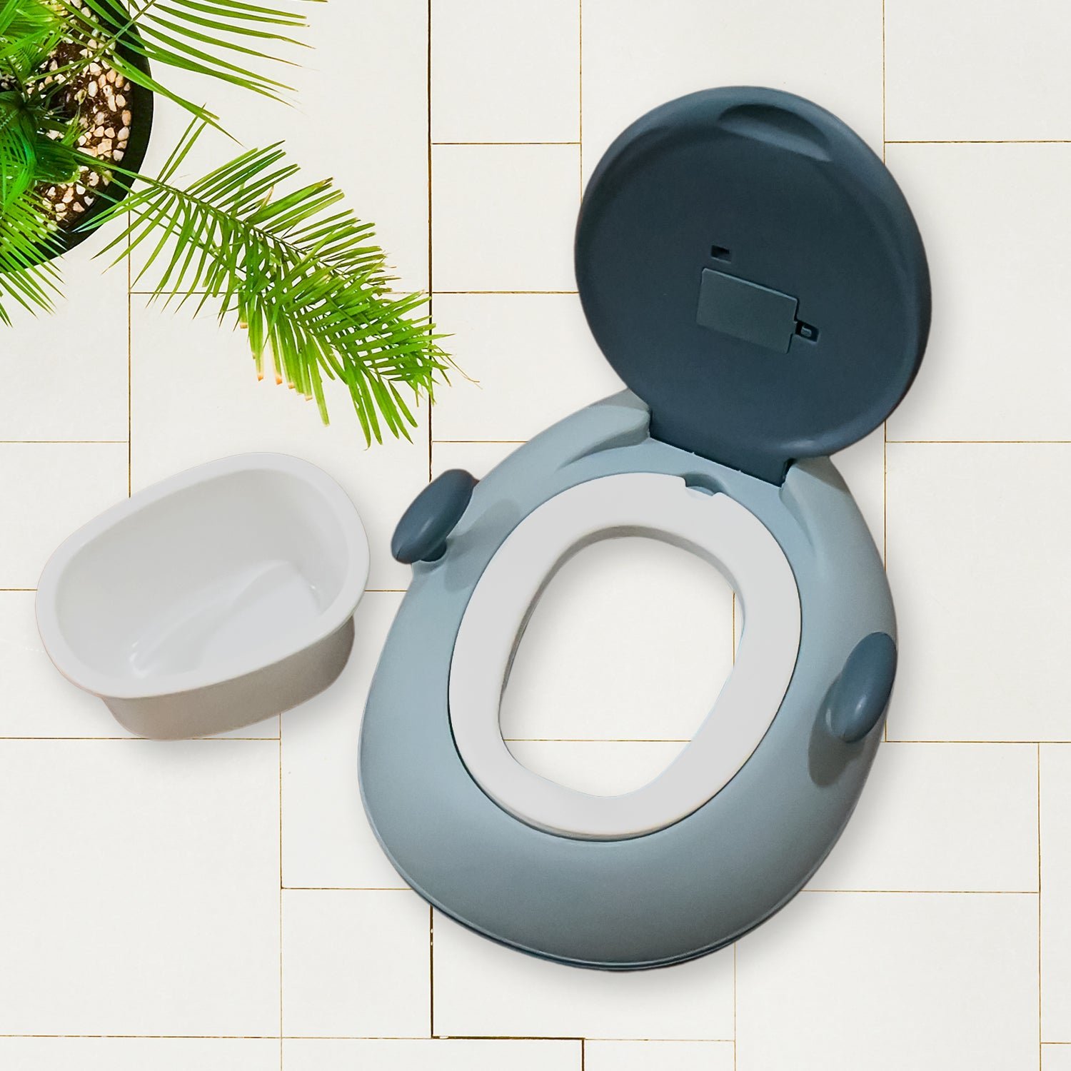 BABY PORTABLE LIGHTING & MUSIC BABY POTTY SEAT  CHAIR FOR  POTTY SEAT FOR 1+ YEAR CHILD