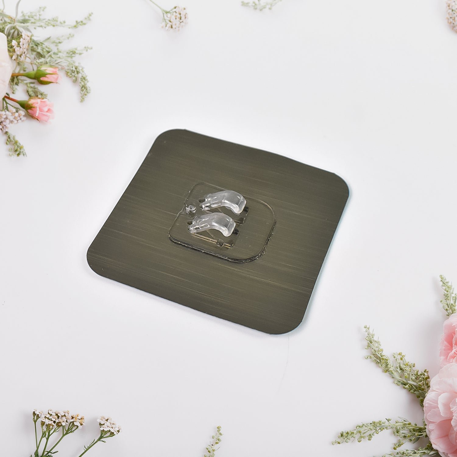 Adhesive Sticky Waterproof Oil Proof, Reusable Wall Utility Seamless Wall Hook (1 Pc)