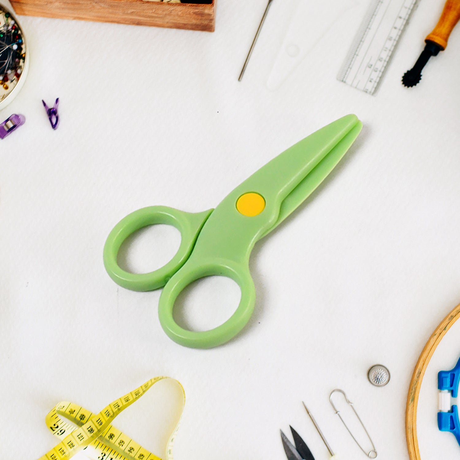Plastic Safety Scissor, Pre-school Training Scissors (1 Pc)