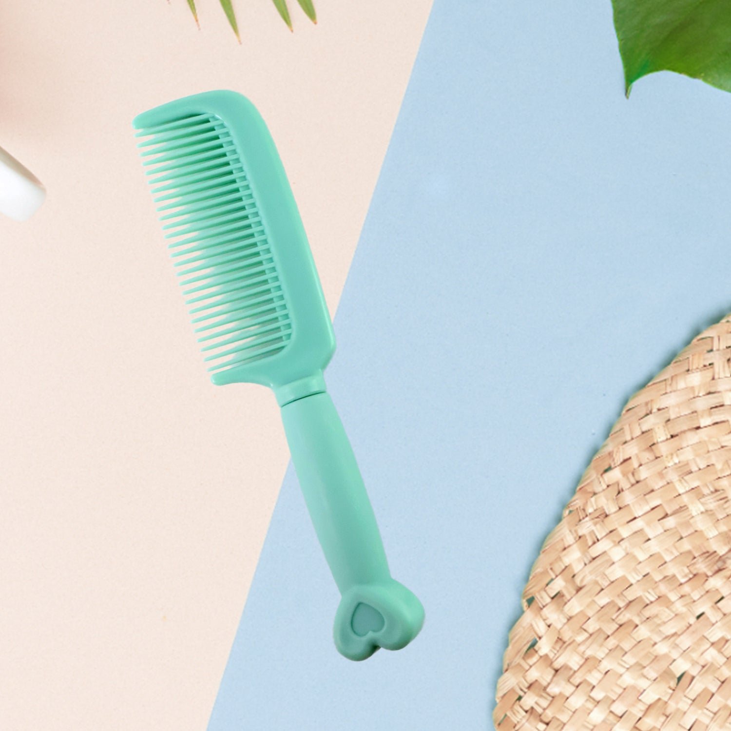 Plastic Hair Comb with Heart-Shaped Handle (1 Pc)