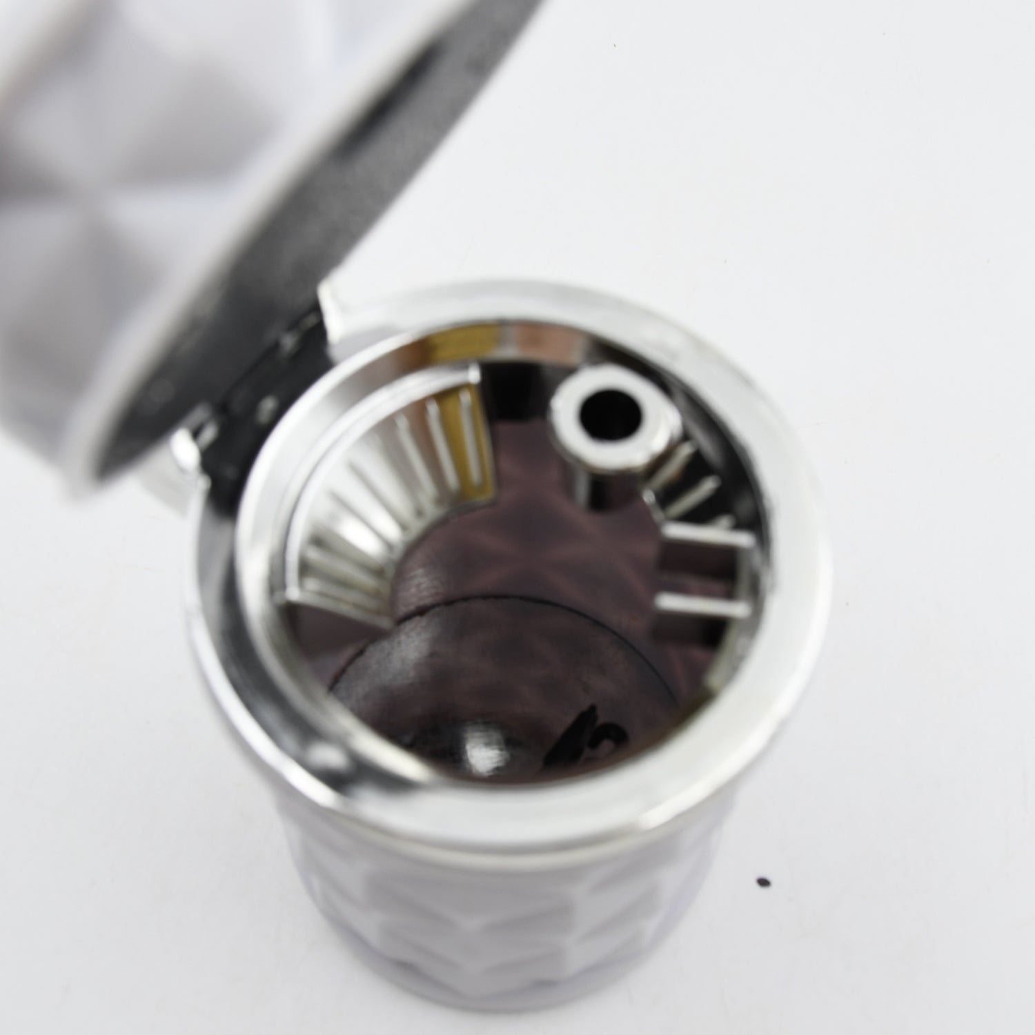 Car Cupholder LED Ashtray – Portable Blue Light, Lid & Waste Bin, Cigarette Ashtray