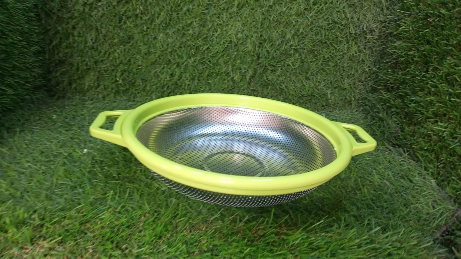 Stainless Steel Colander with Handle, Large Metal Green Strainer