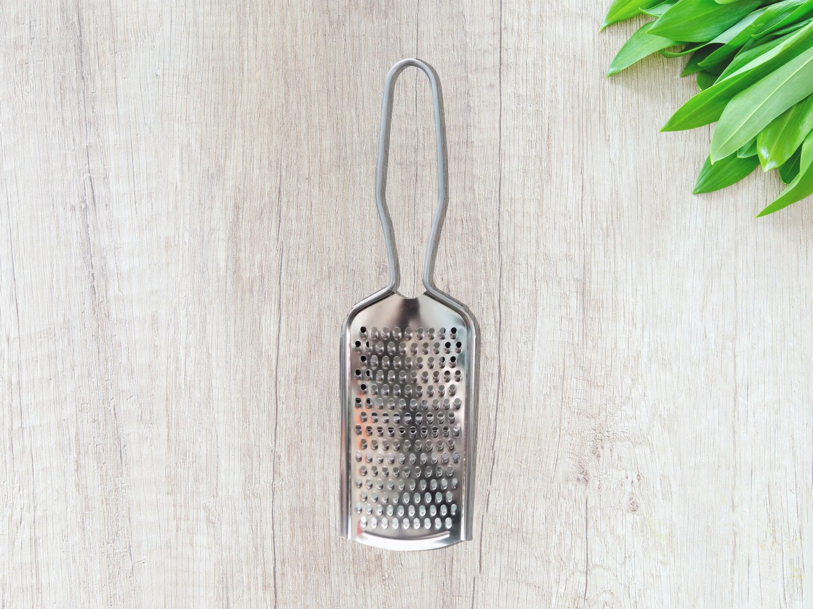 4In1 Combo - Stainless Steel Kitchen Lighter, Knife, Peeler and Smooth Grater (Multicolor)