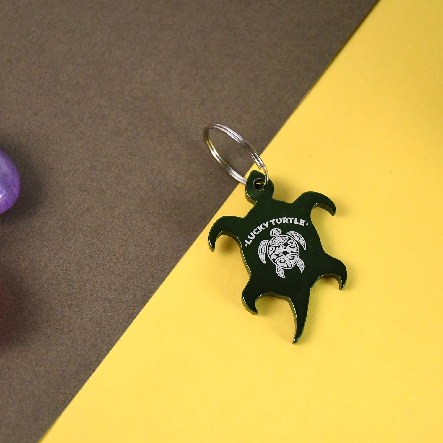 Metal Tortoise Shaped Keychain – Unique and Durable Accessory (1 Pc)