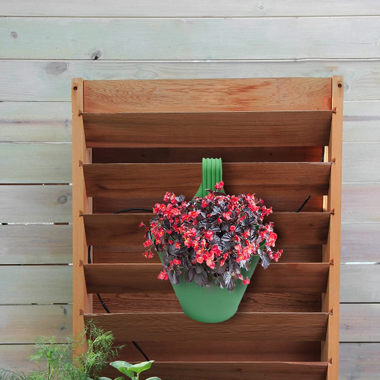 Hanging Planter Pot used for storing and holding plants