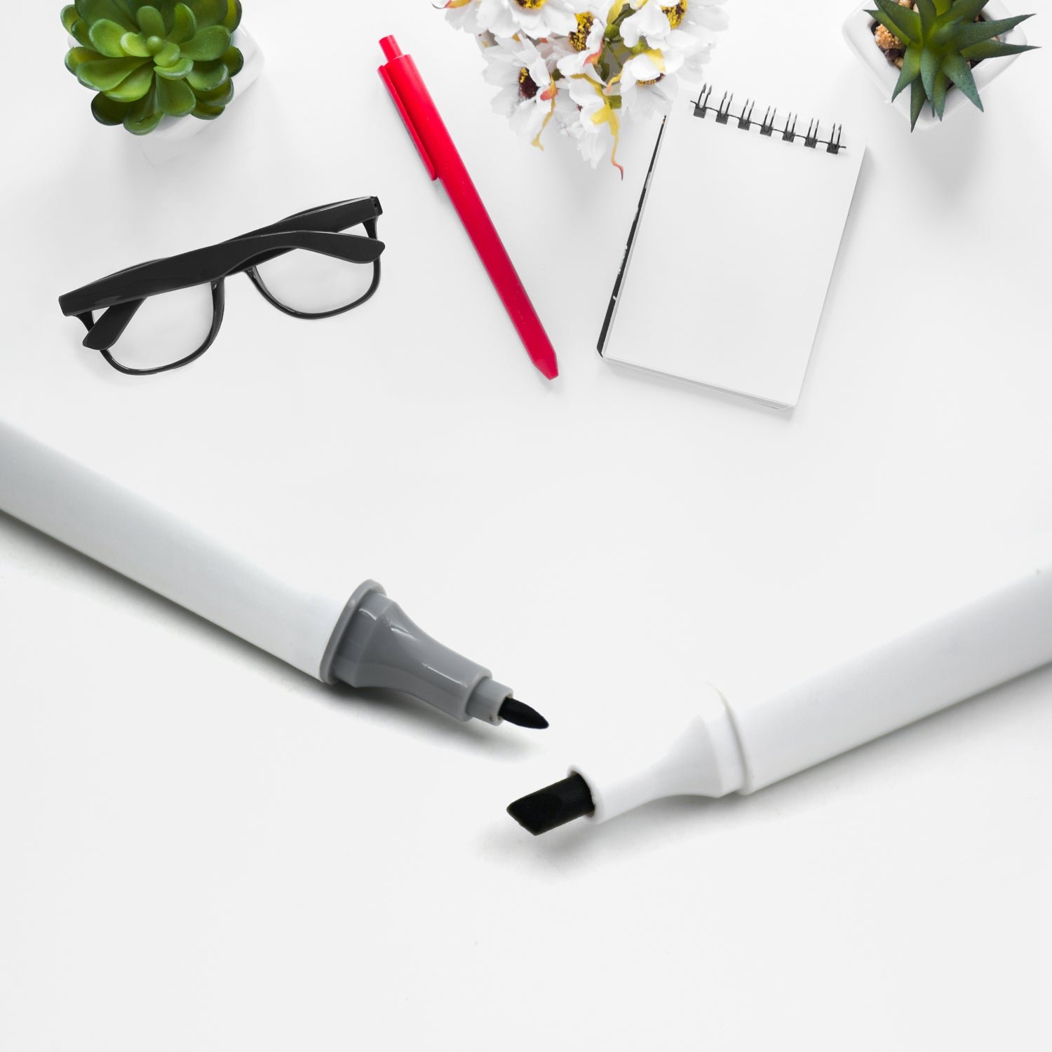 24-Color Double-Ended Art Markers Set for Kids & Adults (24 Pc)