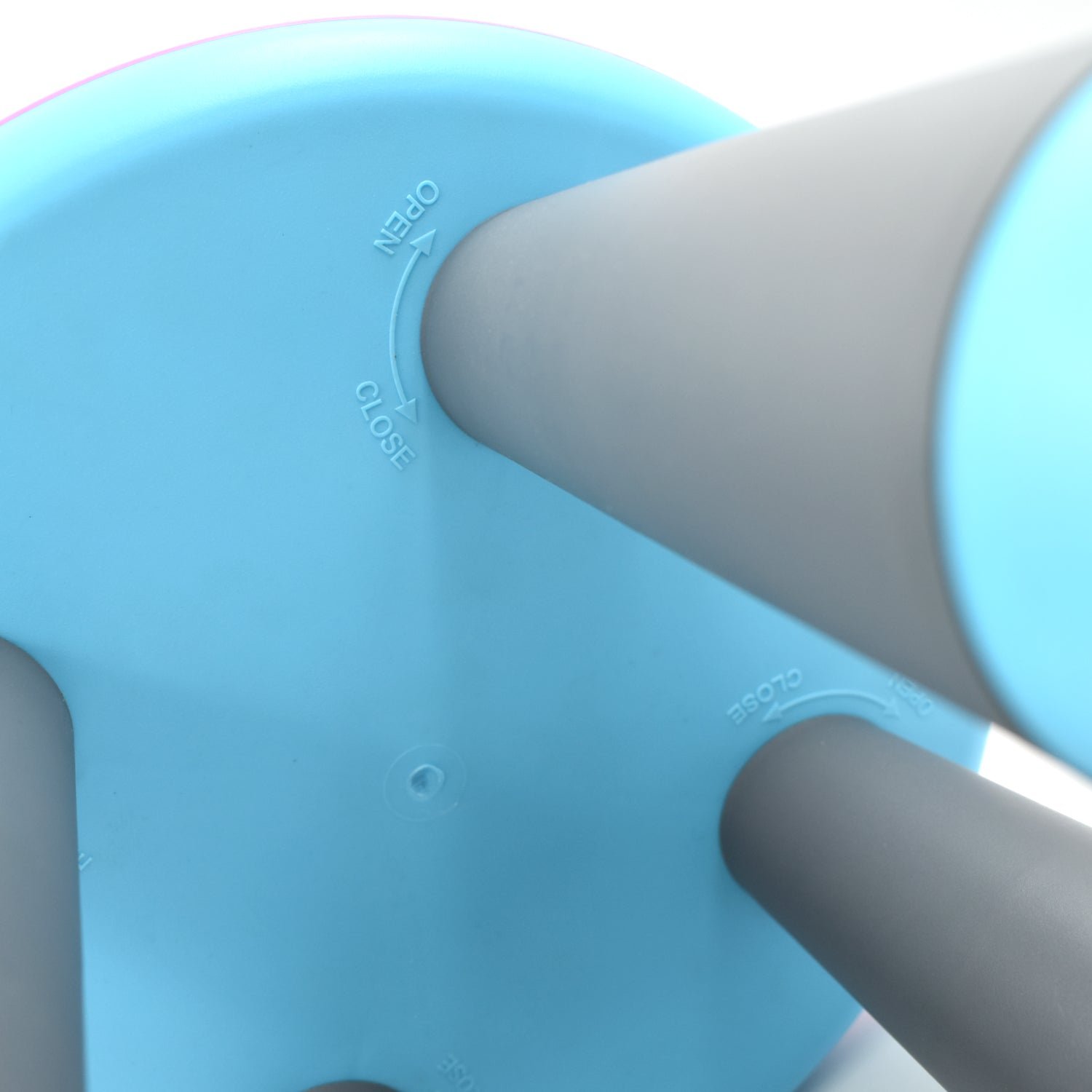 Foldable Baby Stool used in all kinds of places, specially made for kids