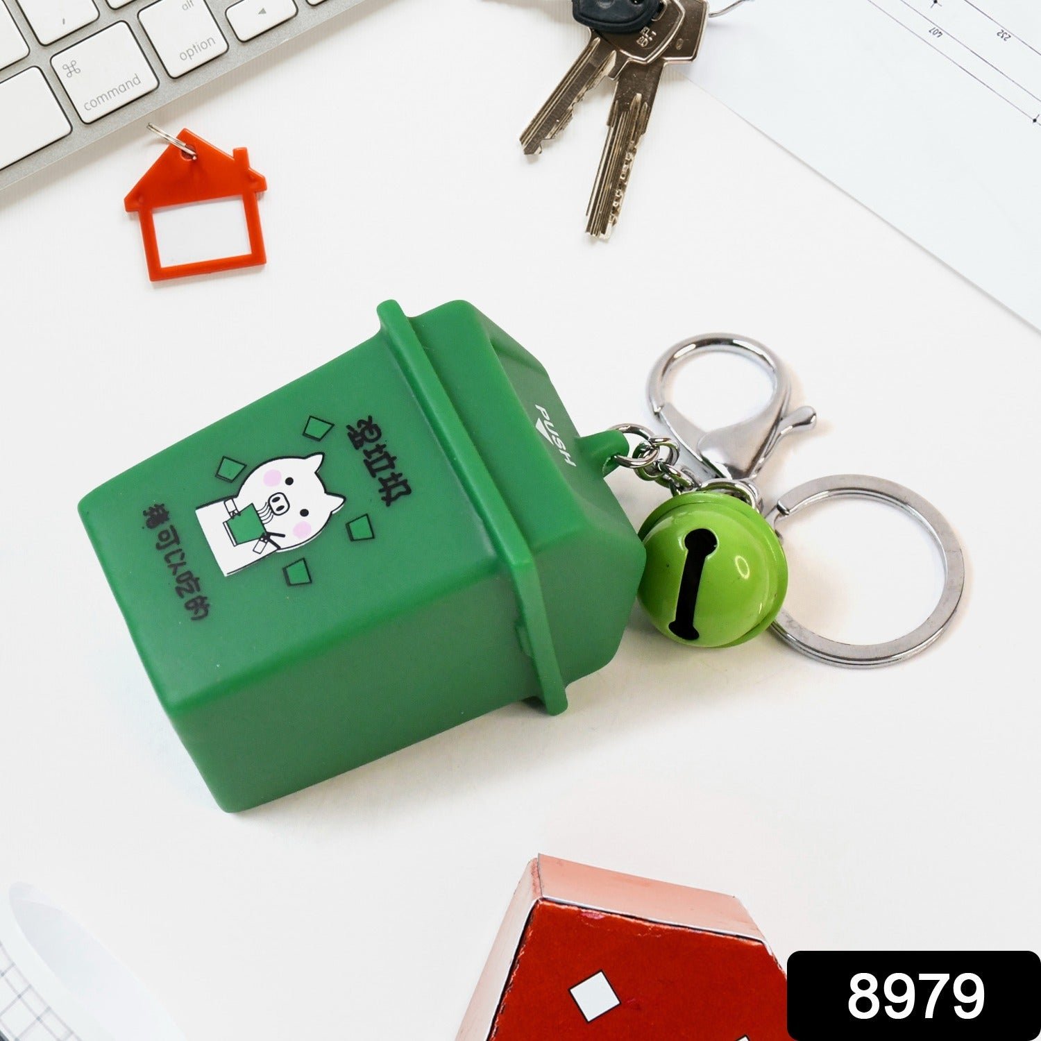 Trash Can Keychain Recycle Can Keyring Novelty Keychain
