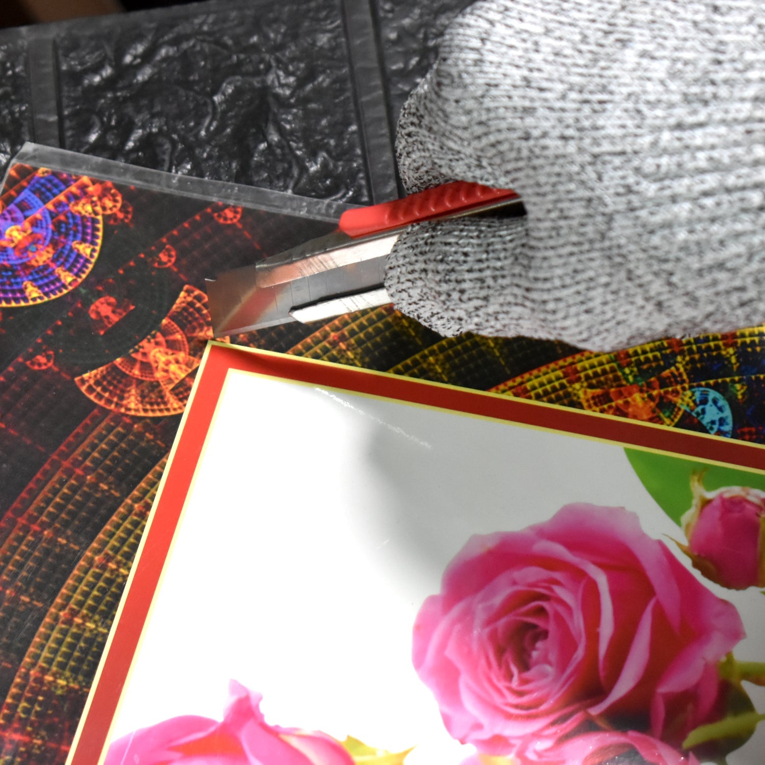 4PC HELPER TOOL SET USED WHILE DOING PLUMBING AND ELECTRICIAN REPAIRMENT IN ALL KINDS OF PLACES LIKE HOUSEHOLD AND OFFICIAL DEPARTMENTS ETC.