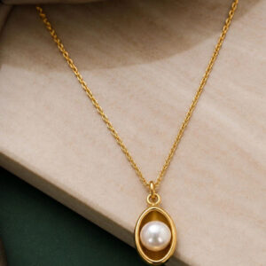 Kyarra  18K Gold Plated stone necklace