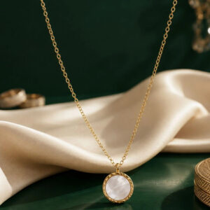Kyarra  18K Gold Plated White crystal pendant