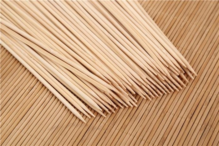 Camping Wooden Bamboo BBQ Skewers 20 cm  Sticks for Meat Party Pack