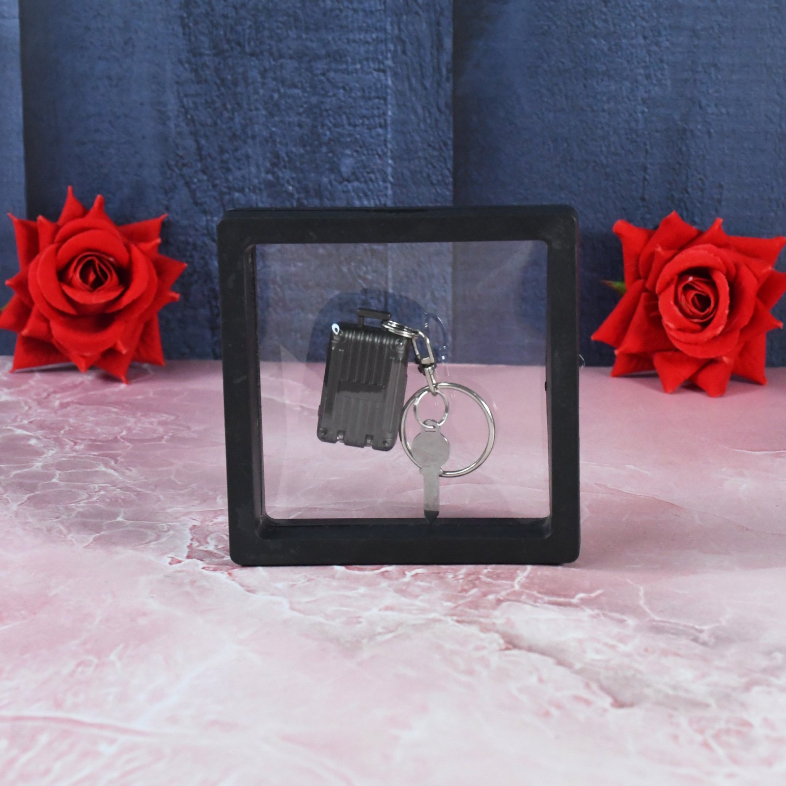 Suitcase Shape Nail Clipper Keychain Key & 3D Floating Frame Display Case (1 Set)