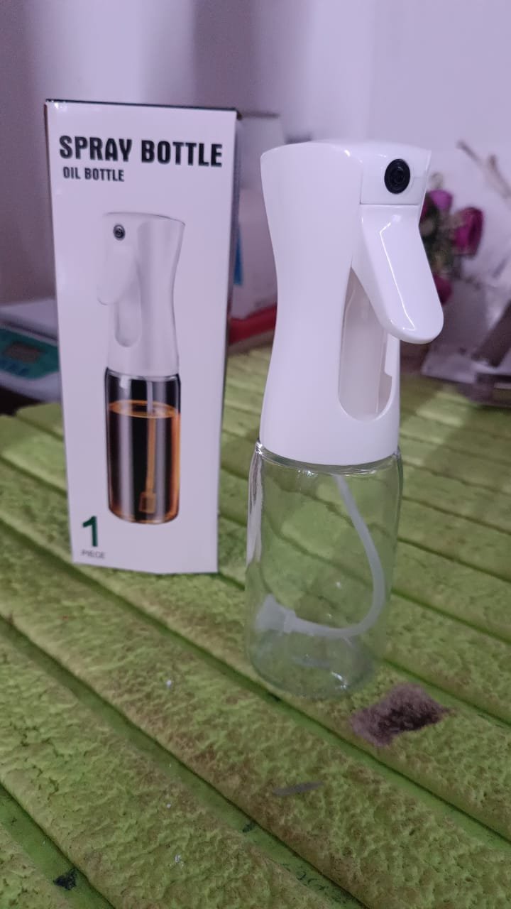 Plastic Oil Dispenser Bottle Spray (1 Pc / 200 ml Approx)