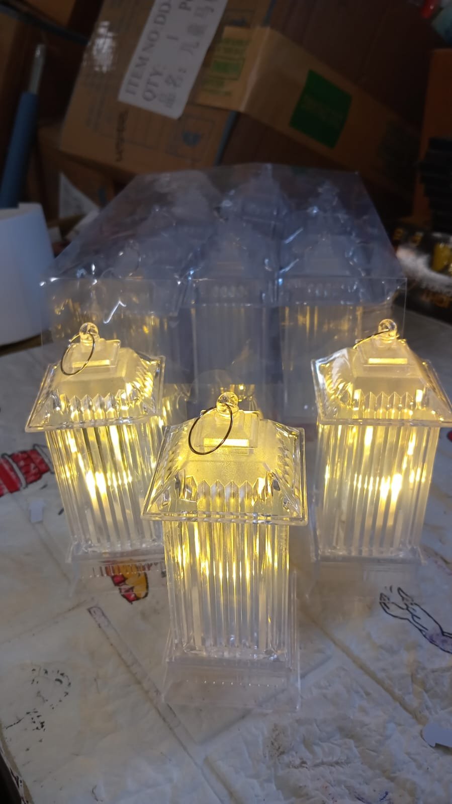 Lantern Shape LED Crystal Lamp for Festive & Holiday Decoration