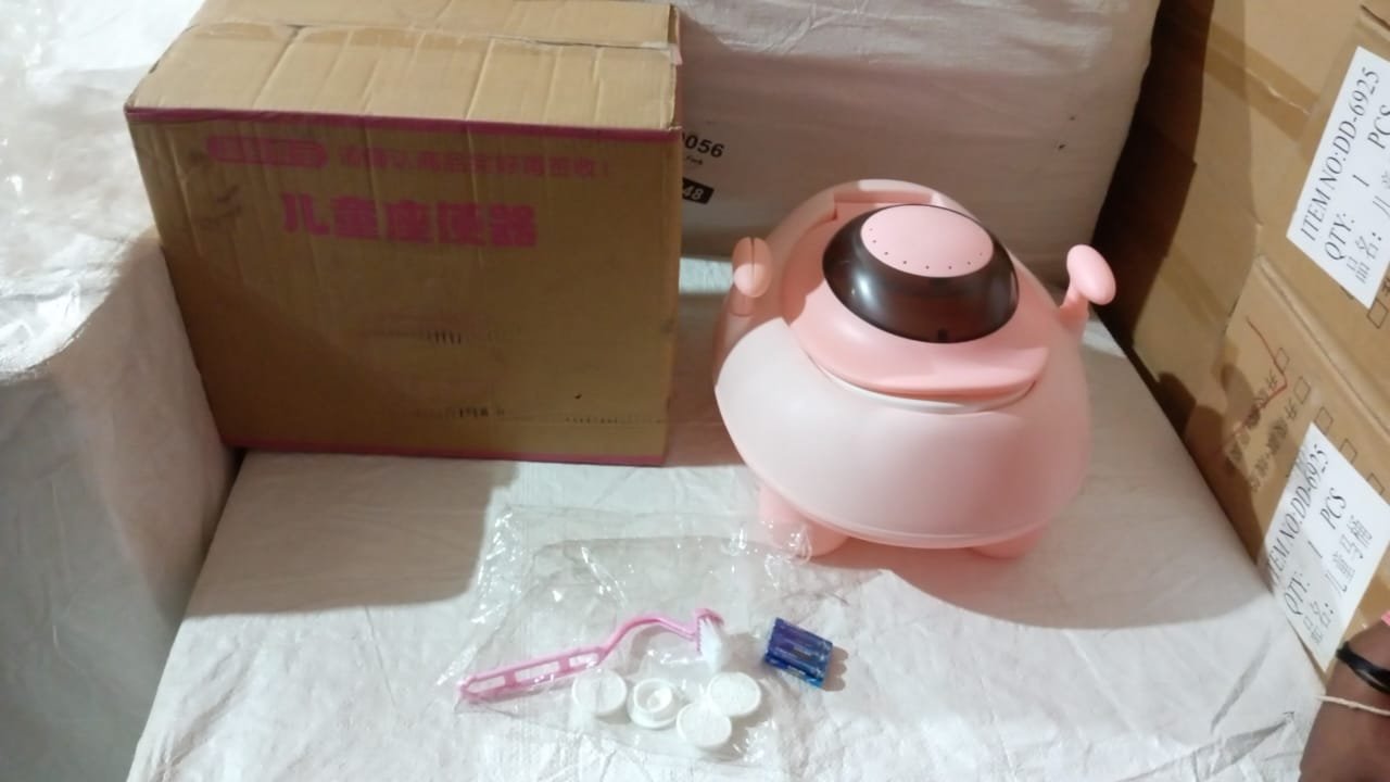 BABY PORTABLE LIGHTING & MUSIC BABY POTTY SEAT  CHAIR FOR  POTTY SEAT FOR 1+ YEAR CHILD