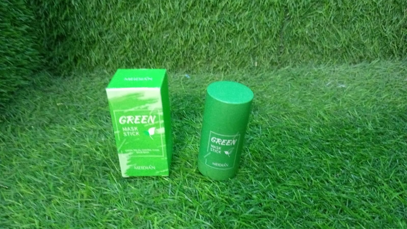 Green Tea Purifying Clay Stick Mask for Acne & Oil Control