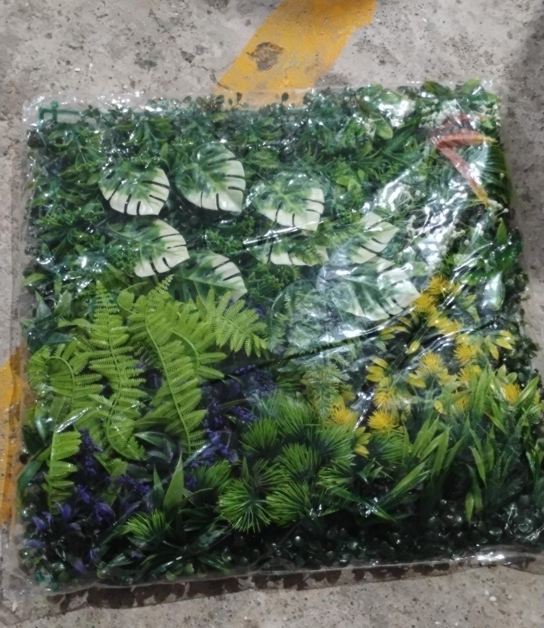 Artificial Plants Wall Topiary Wall Greenery Mat Wall Backdrop (1 Pc Mix Design)