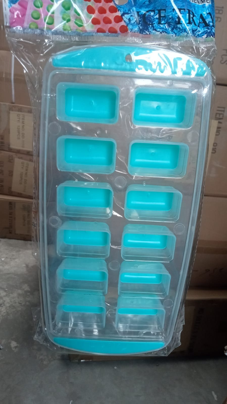 12-Grid Silicone Ice Cube Tray - Food-Grade Square Ice Maker, Easy Release Bottom