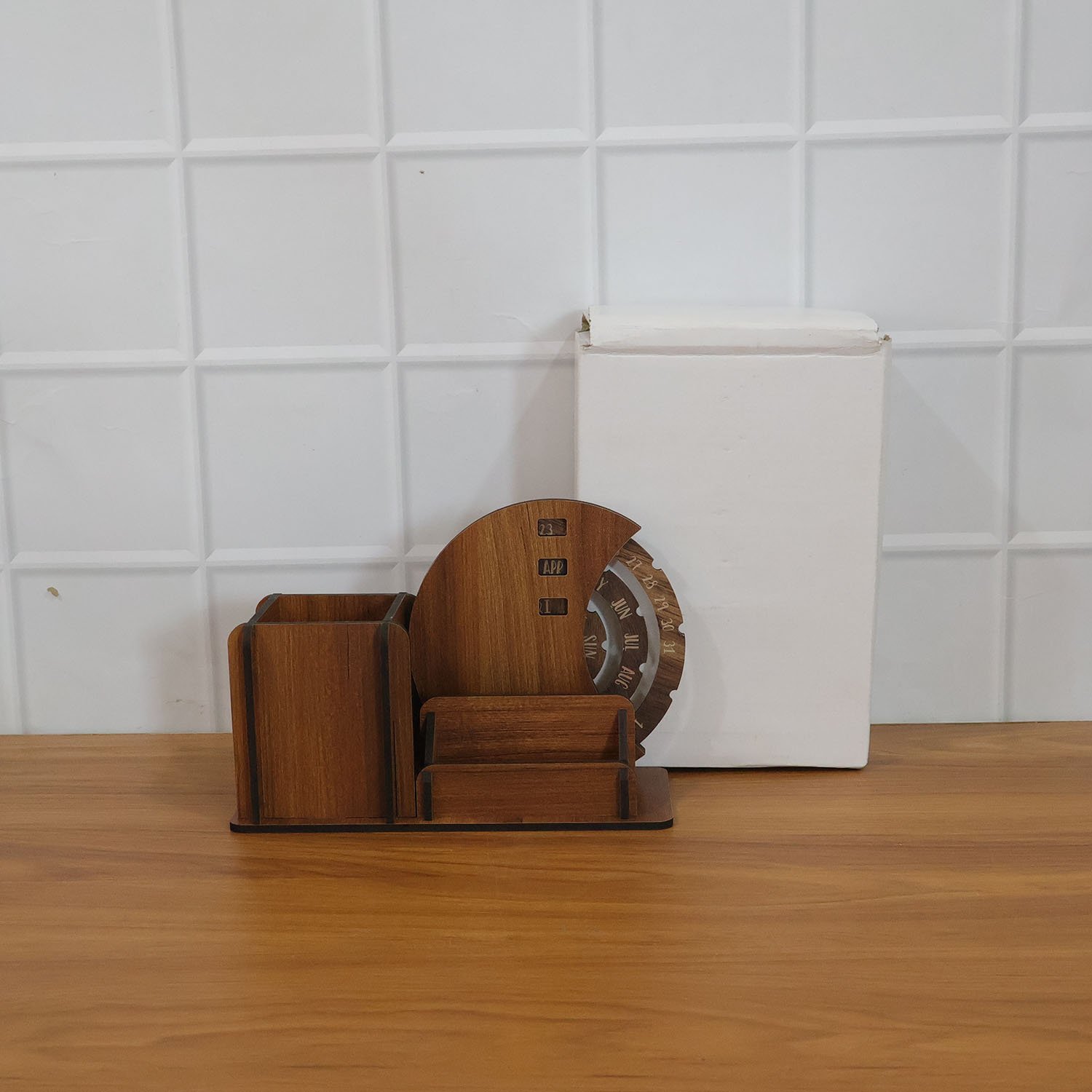 Wooden Desk Organizer Pen Stand With Rotating Calendar Wheel (1 Pc)