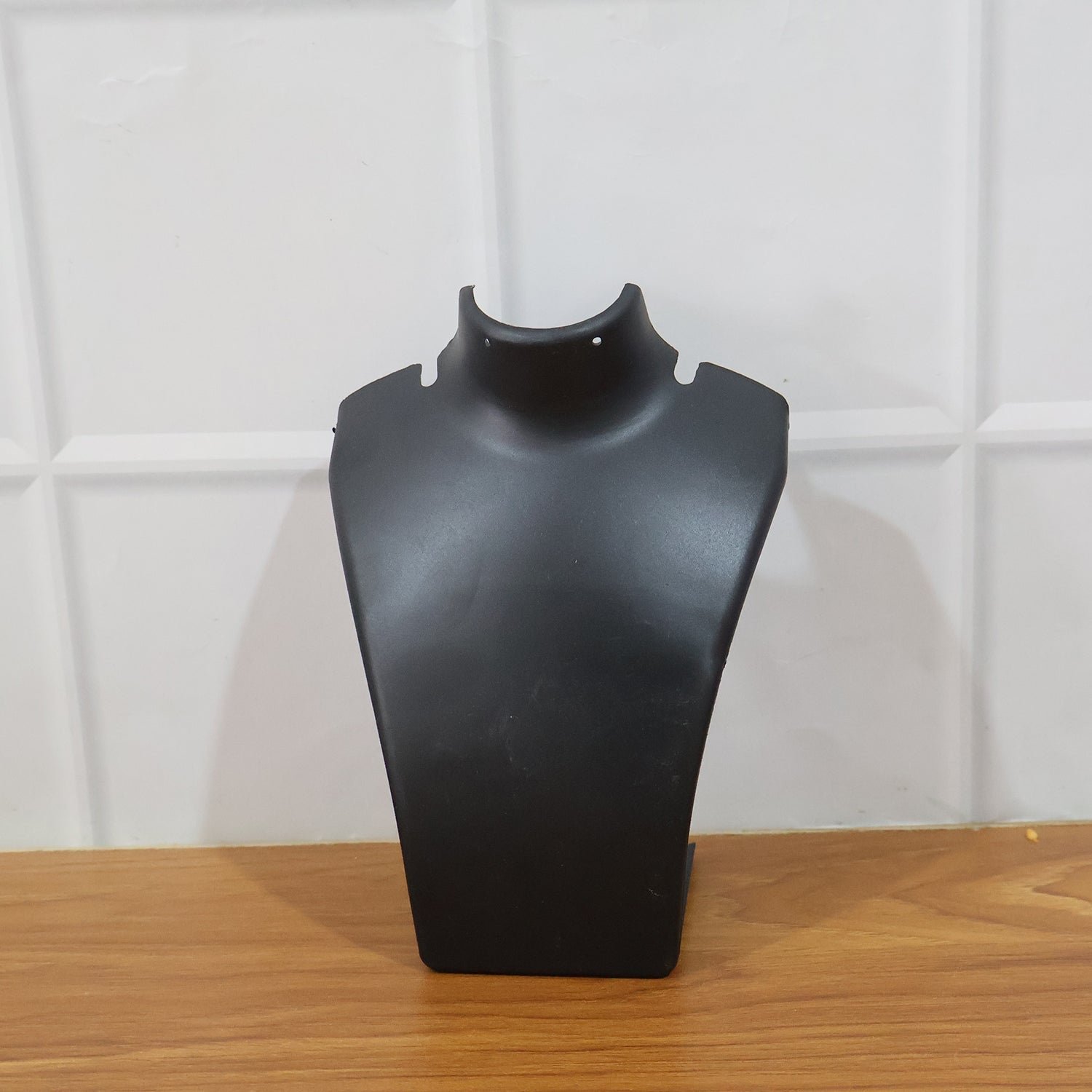 Premium Black Necklace Display Stand Mannequin Bust (1 Pc / 15x11 Cm)