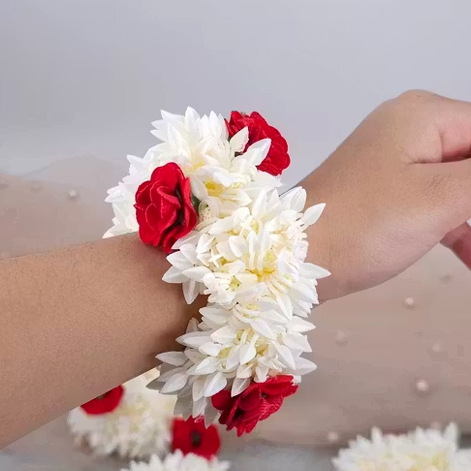 Traditional Artificial Flower Gajra (1 Pc)