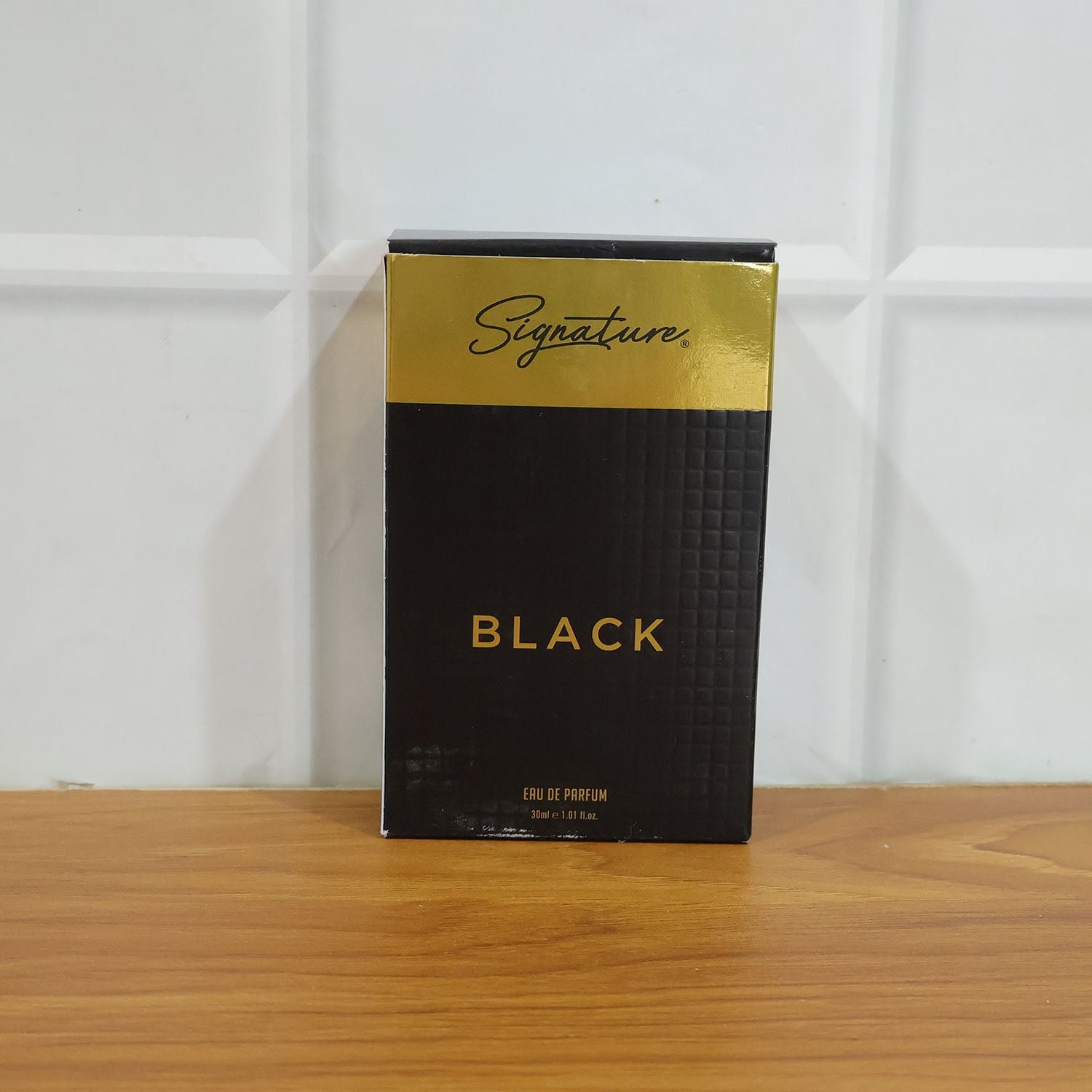 Signature Premium Black Eau De Parfum 30 ML