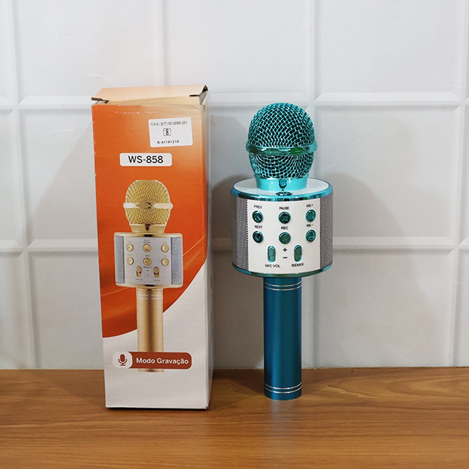 Wireless Bluetooth Recording Condenser Microphone Speaker  1 Pc