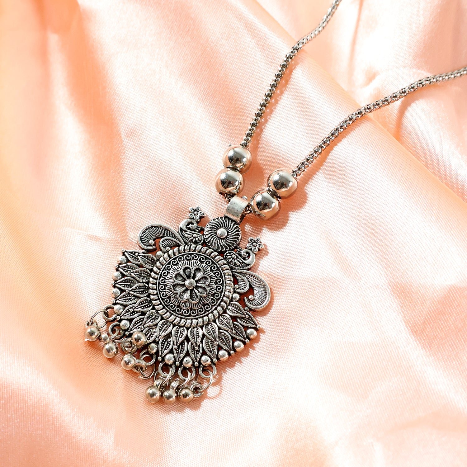 Oxidized Silver Finish Sunburst Floral Pendant Necklace (1 Pc)