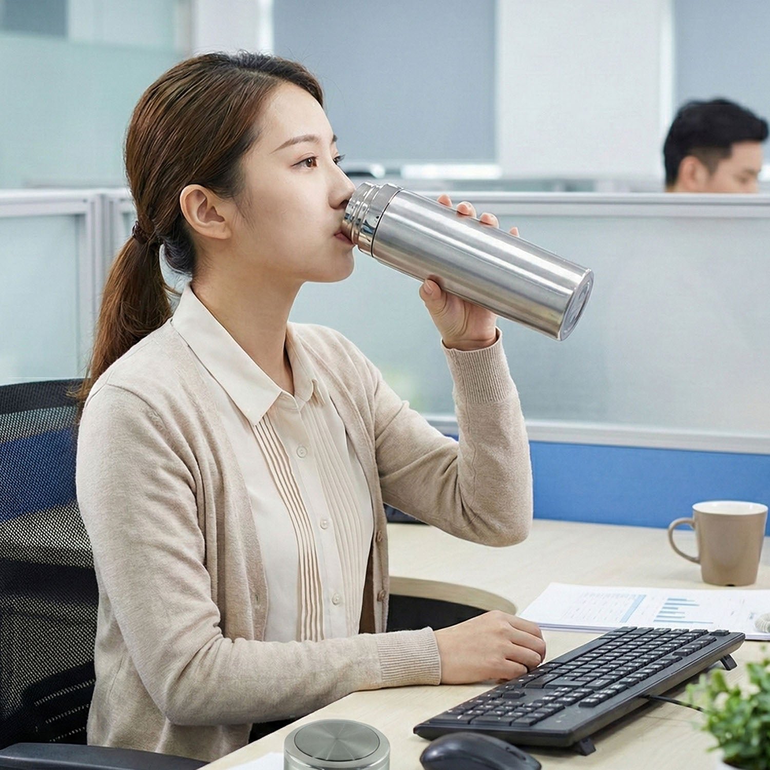 Stainless Steel Vacuum Insulated Flask Bottle with Leakproof Lid (1 Pc, 800 ML)