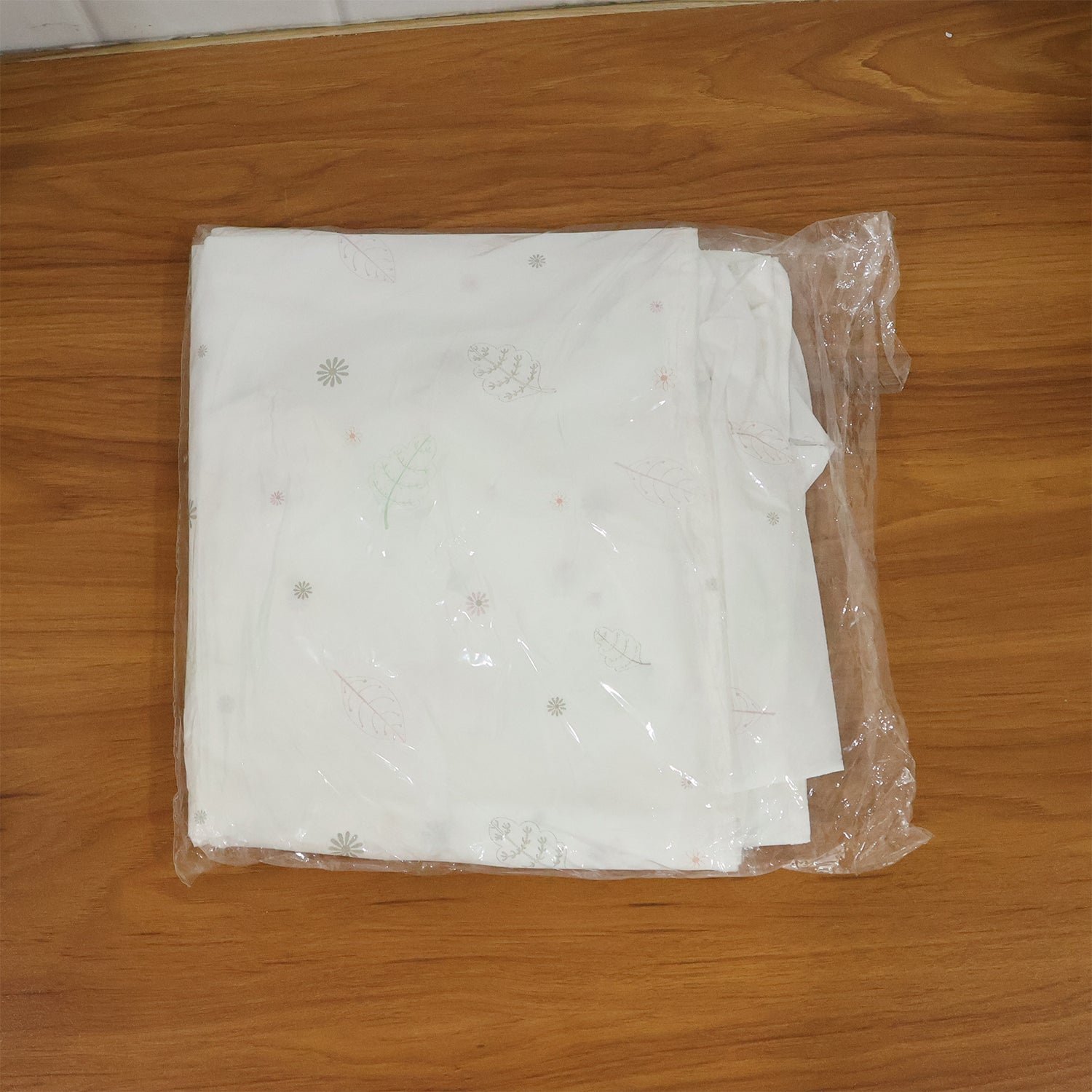 Hanging Garment Storage Cover (100 × 50 cm)