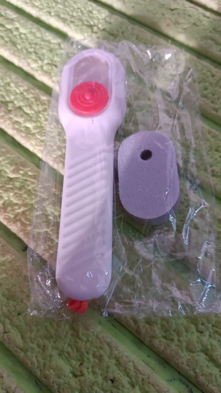 Cleaning Sponge Brush Liquid / Soap Dispenser & With 4 Refill Brush Heads (1 Set)