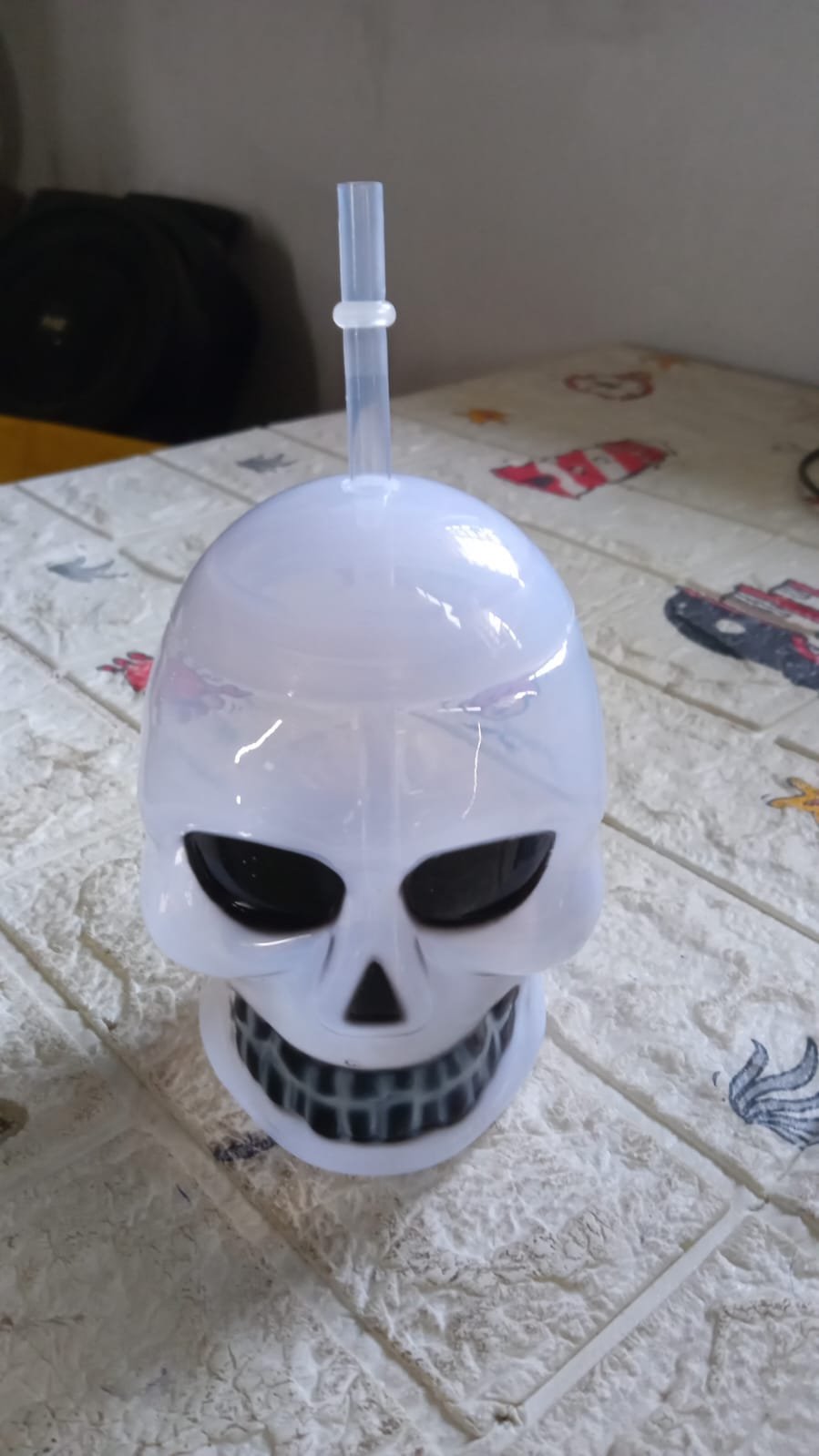 Ghost Face Bottle Water Bottle, Drinking Cup with Lid and Straw(1 Pc)