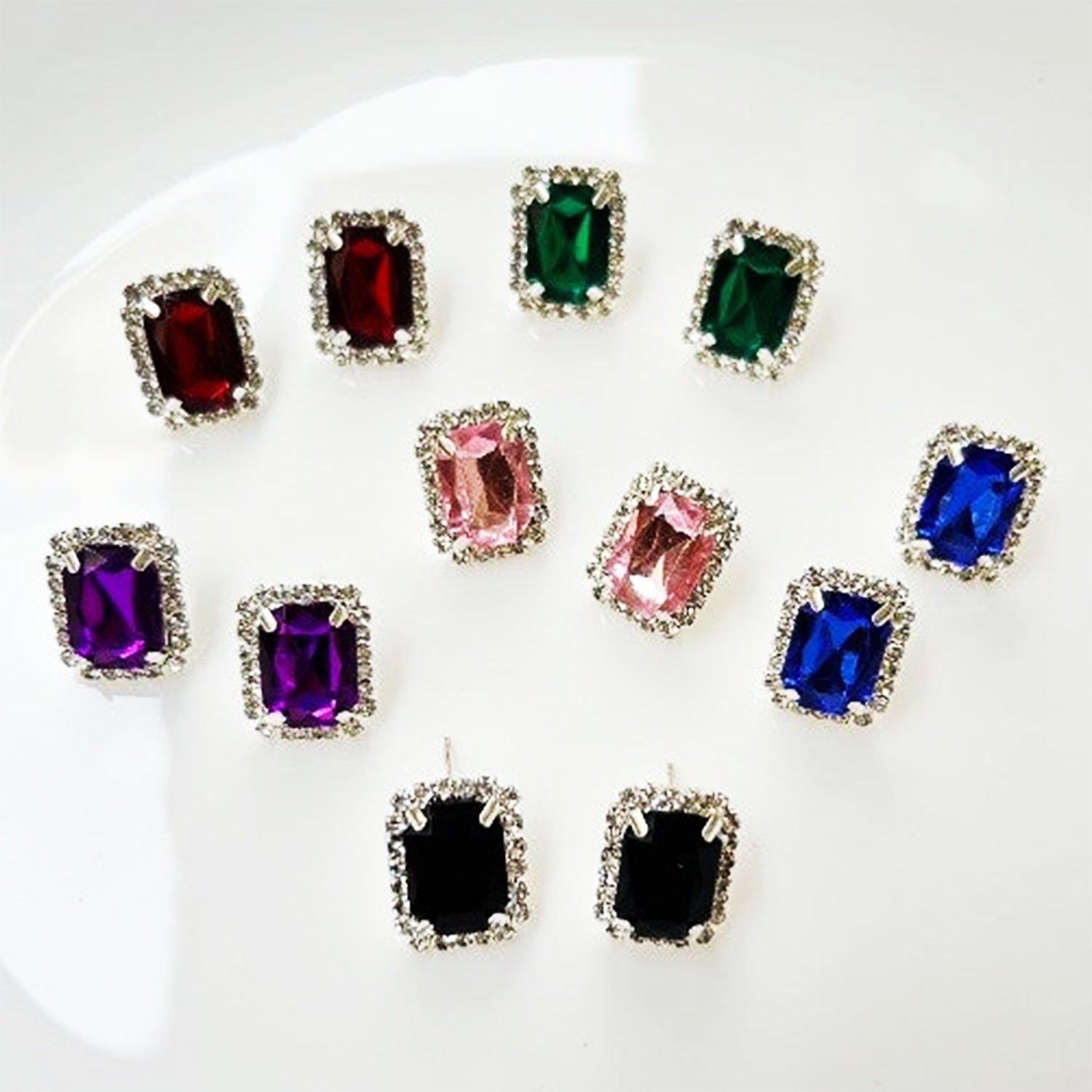 Diamond Jewellery Interchangeable Triangular Shaped (6 Pari / Mix Color & Design)
