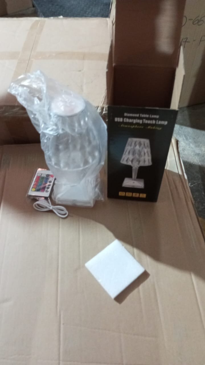 Crystal Diamond LED Table Lamp with 16 Colors – Bedroom Decor
