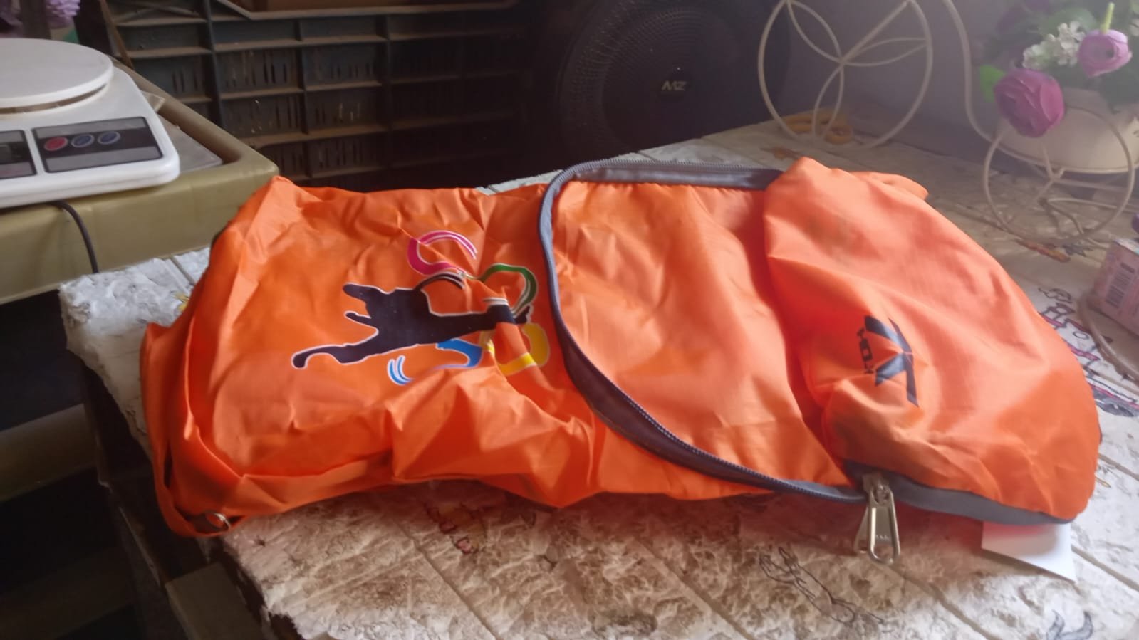 Lightweight Water-Resistant Hiking Backpack for Travel & Camping (Unisex)