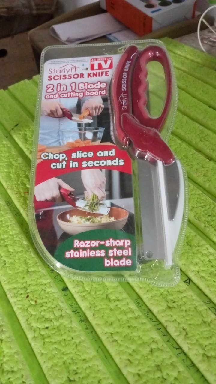 2-in-1 Kitchen Scissor – Spring Locking Knife & Chopping Board (1 Pc)